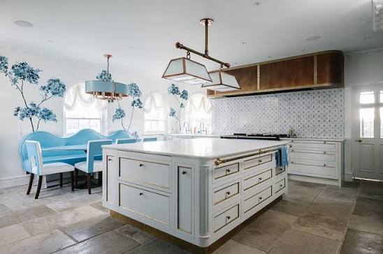 A Kitchen That Makes Room for the Way You Live